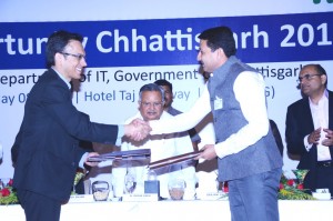 MoU by Anwar Shirpurwala, ED,MAIT and Saurabh Kumar, CEO, CHiPS, Chhattisgarh