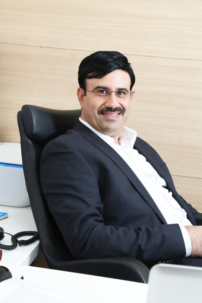 Mr.Deepak Kabu (CEO, Ziox Mobiles)